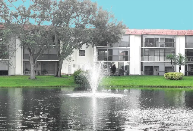 $128,900 | 381 South Hollybrook Drive, Unit 204, Pembroke Pines, FL 33025