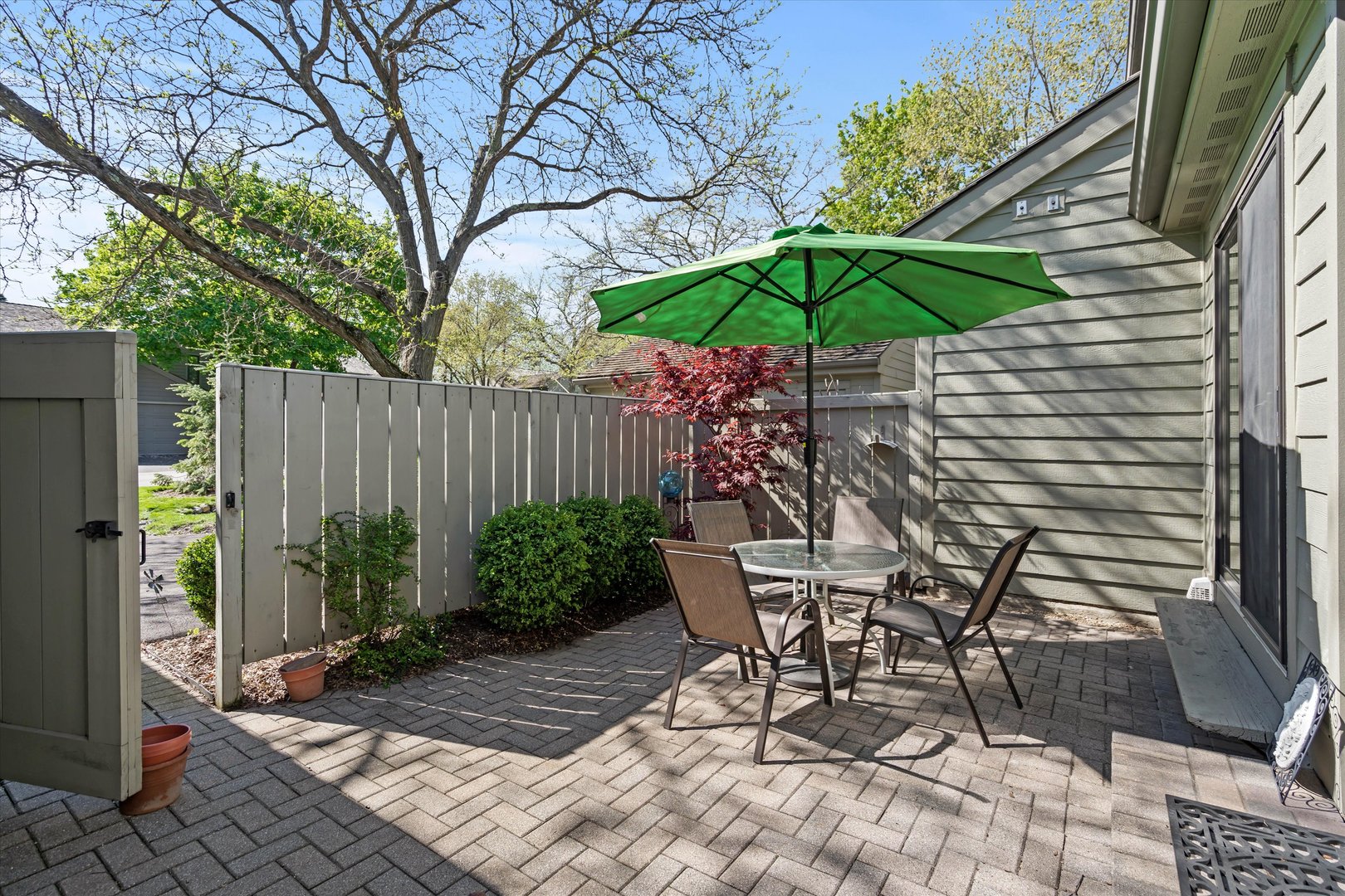 237 Timber Ridge Lane Lake Barrington, IL 60010 - Photo 4 of 29 Gallery Image 4