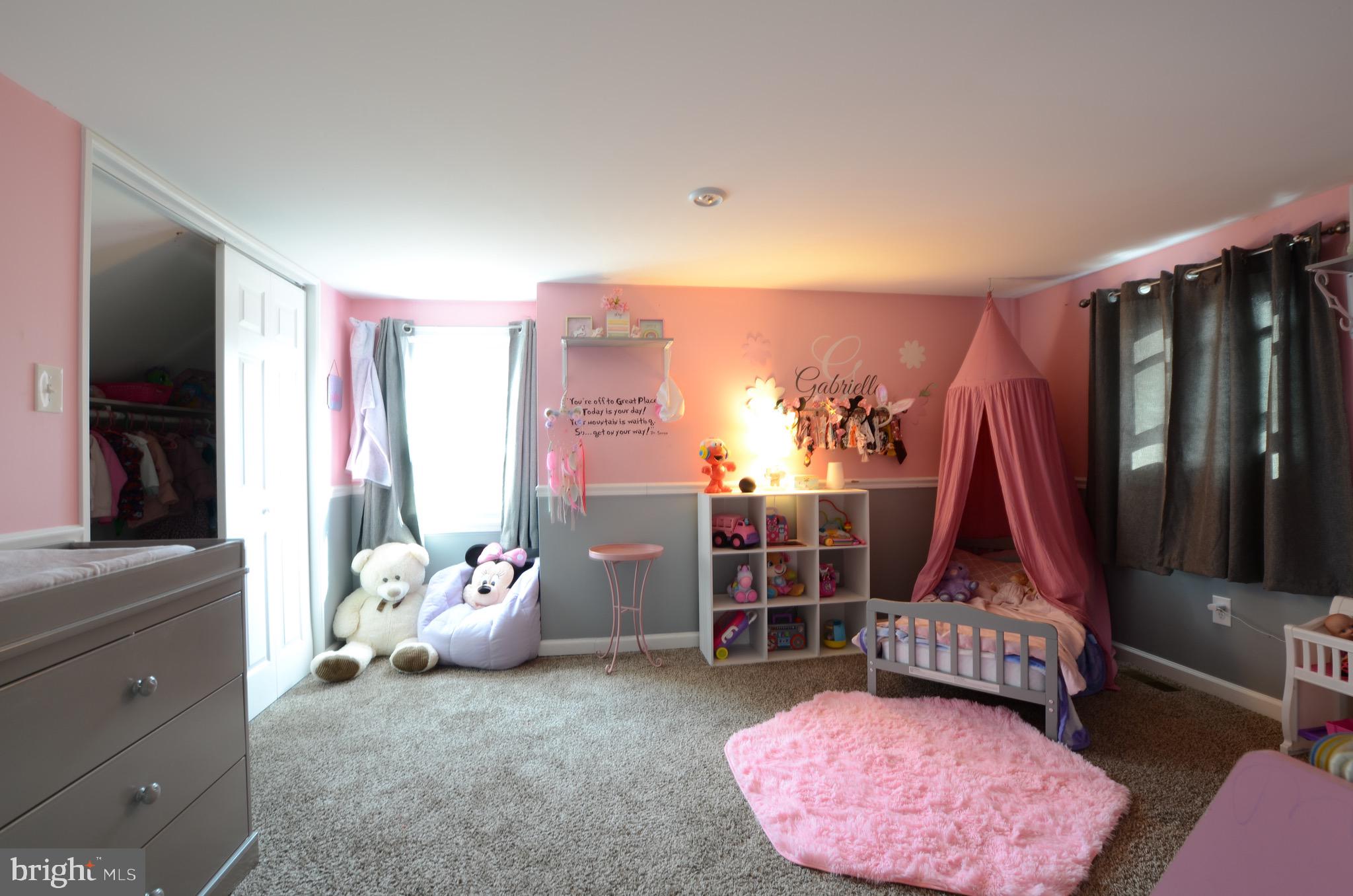 24 Naylor Avenue Clementon, NJ 08021 - Photo 7 of 10 Bedroom to Left of Stairs - Second Level