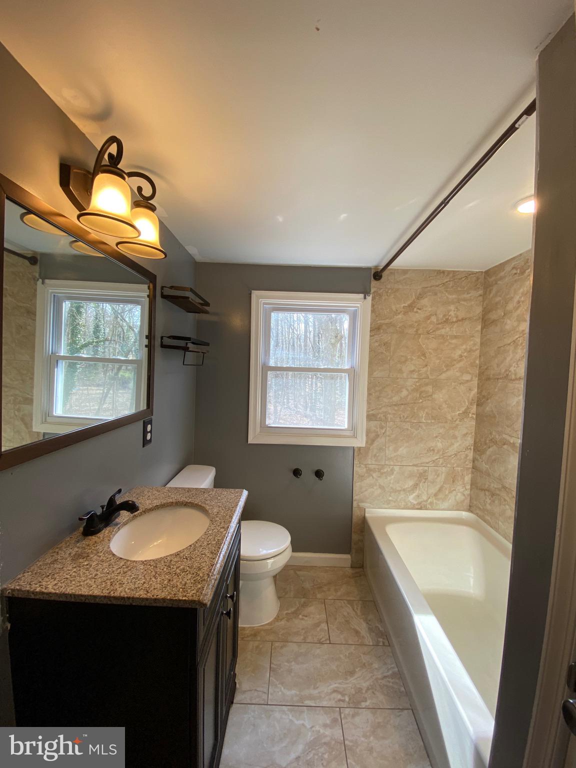 24 Naylor Avenue Clementon, NJ 08021 - Photo 9 of 10 Full Bath - Second Level