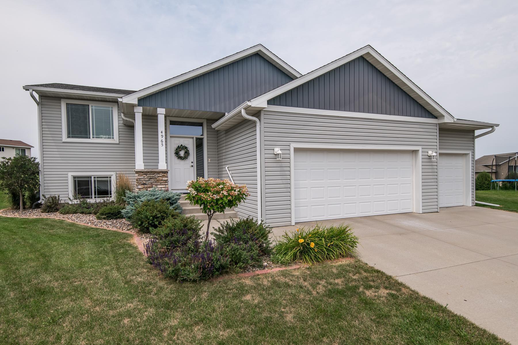 4965 Bishop Lane Northwest Rochester, MN 55901 - Photo 1 of 32