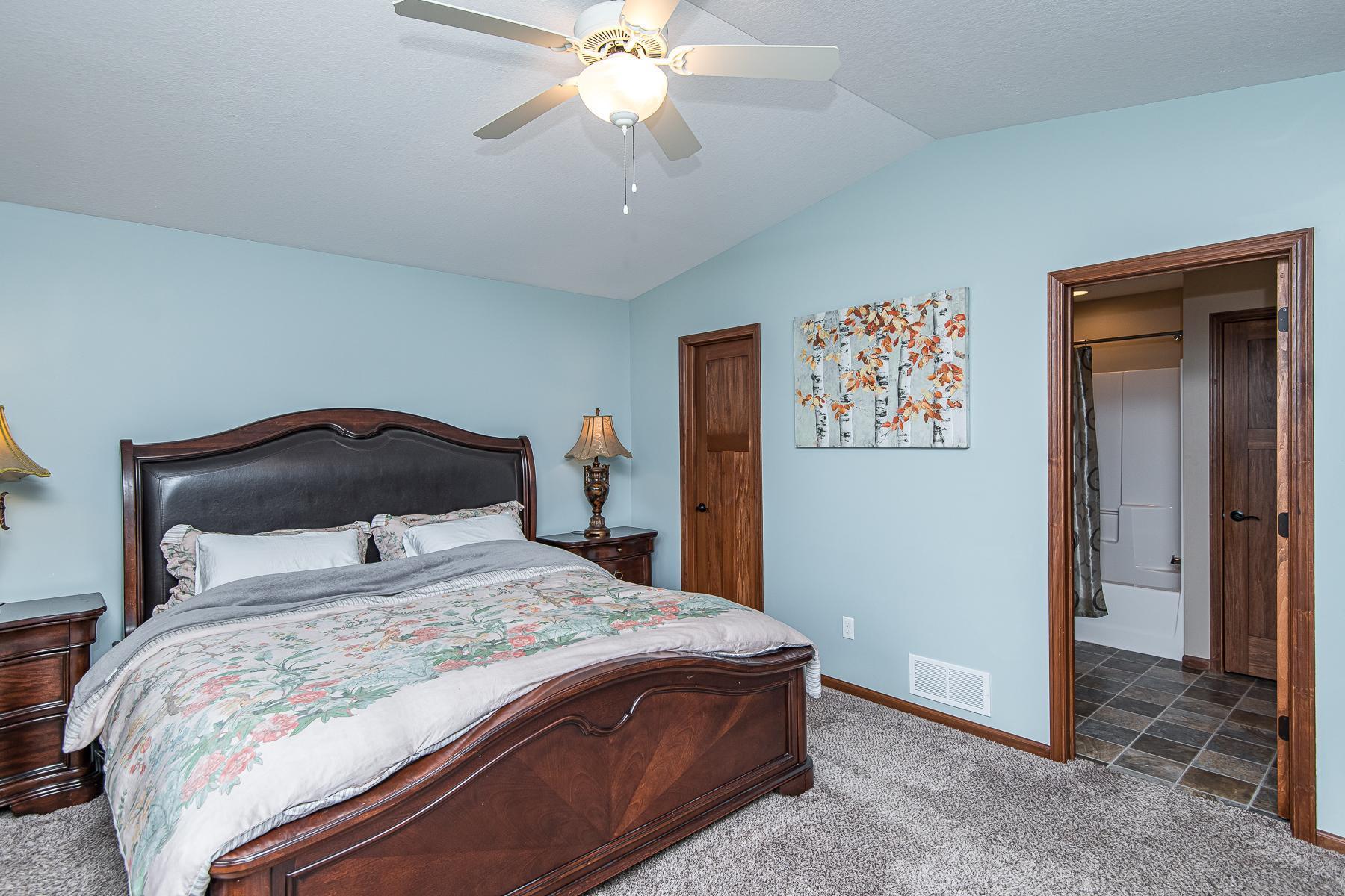 4965 Bishop Lane Northwest Rochester, MN 55901 - Photo 19 of 32