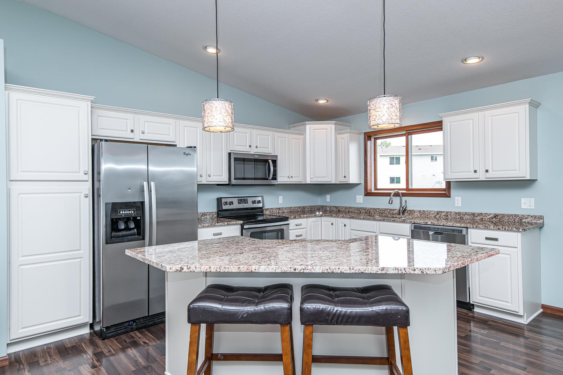 4965 Bishop Lane Northwest Rochester, MN 55901 - Photo 7 of 32