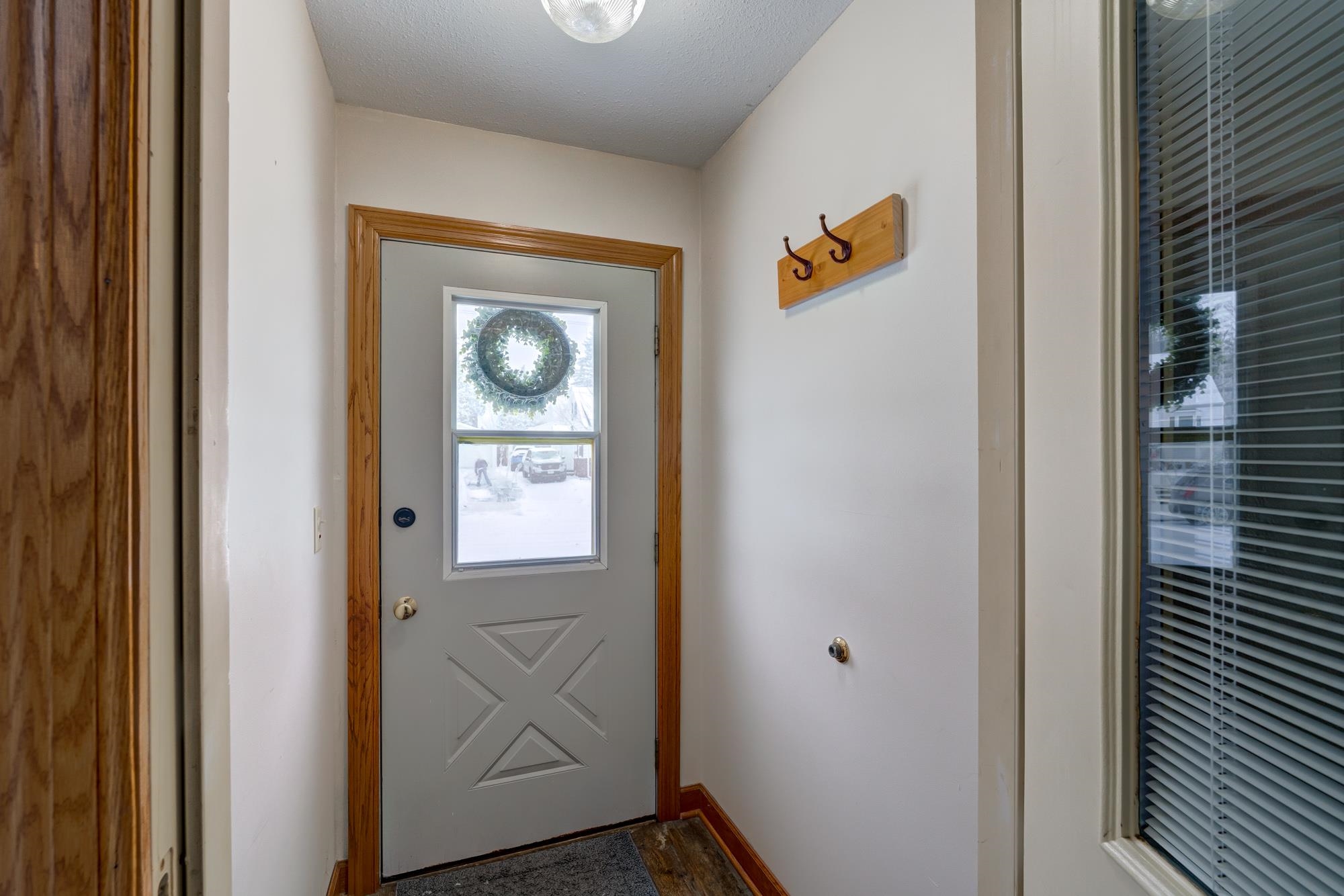 623 Hamilton Street Columbus, WI 53925 - Photo 9 of 43