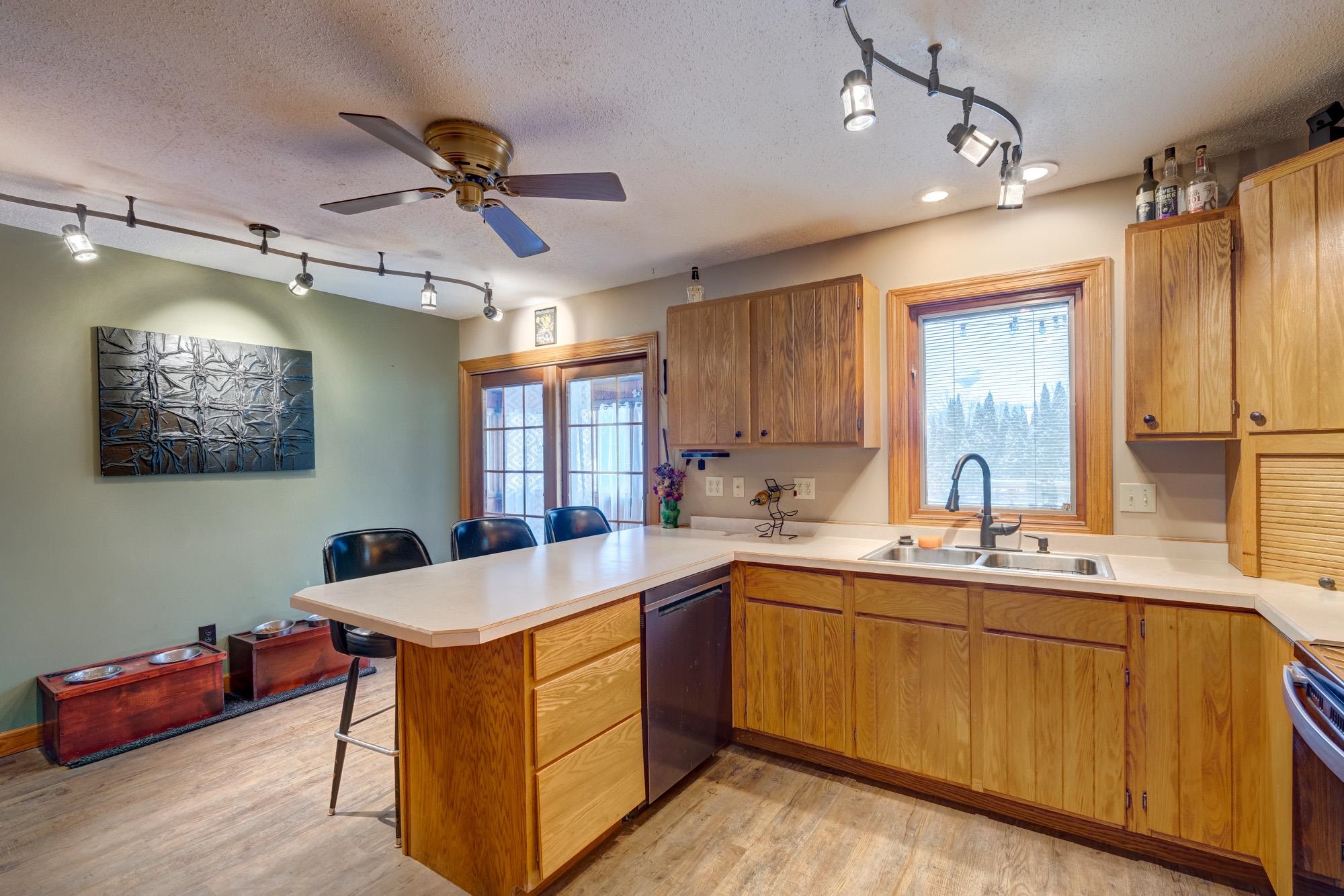 623 Hamilton Street Columbus, WI 53925 - Photo 10 of 43