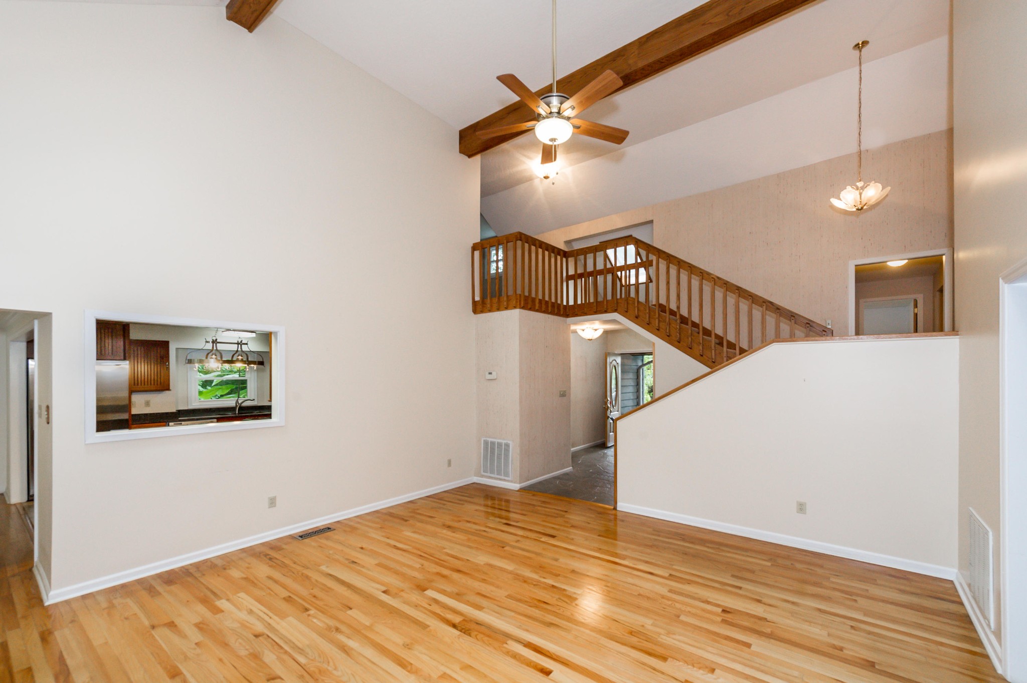 102 Clayton Way Oak Ridge, TN 37830 - Photo 15 of 40 a view of a hallway with wooden floor and entryway