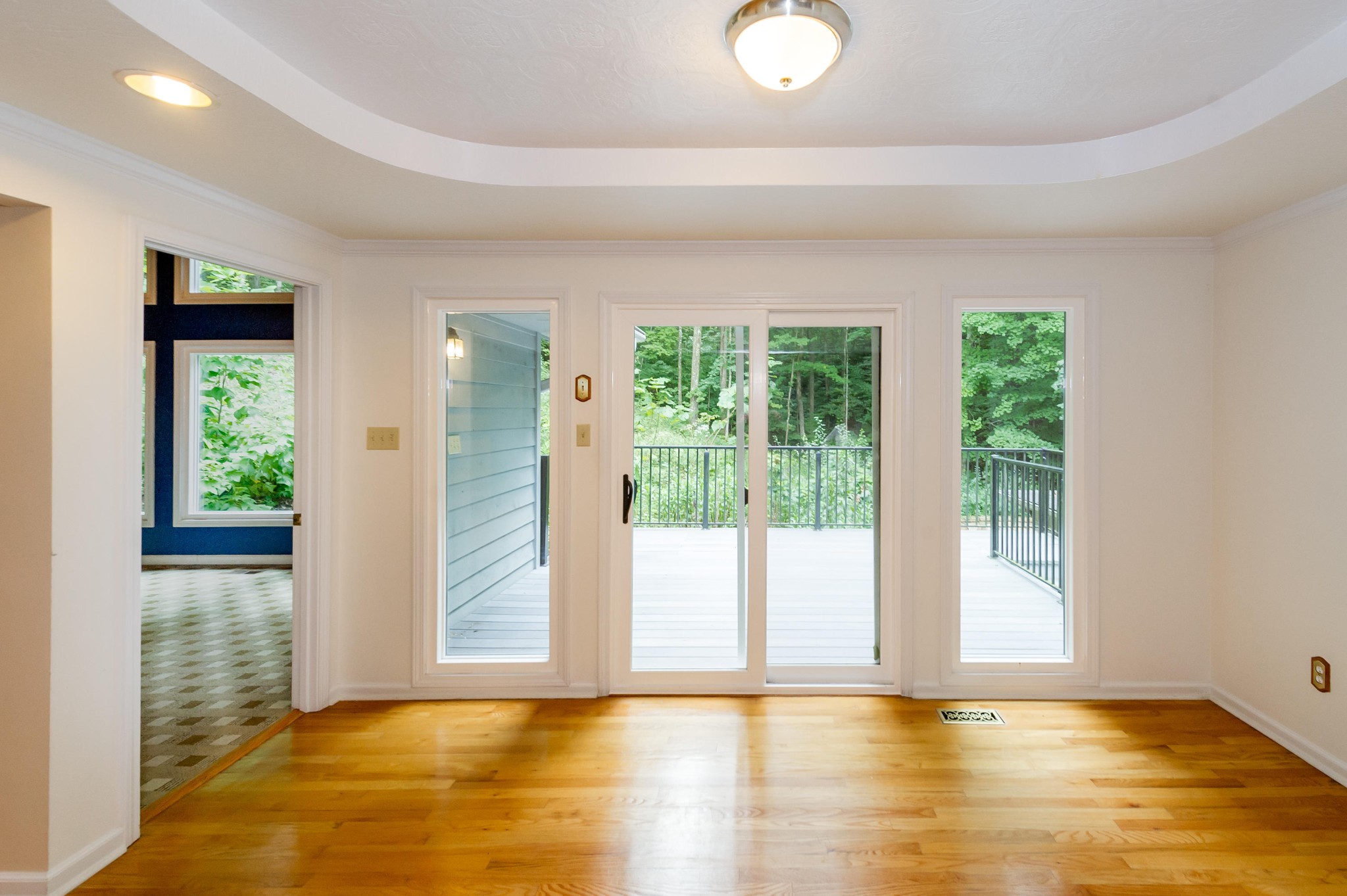 102 Clayton Way Oak Ridge, TN 37830 - Photo 2 of 40 a view of room with window and hardwood floor