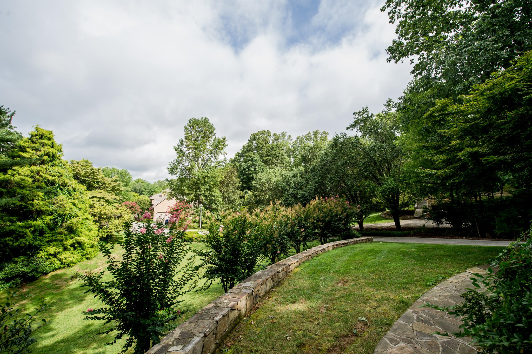 102 Clayton Way Oak Ridge, TN 37830 - Photo 39 of 40 a view of a garden with trees
