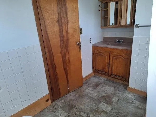 $269,900 | 729 South Washington Avenue, Viroqua, WI 54665