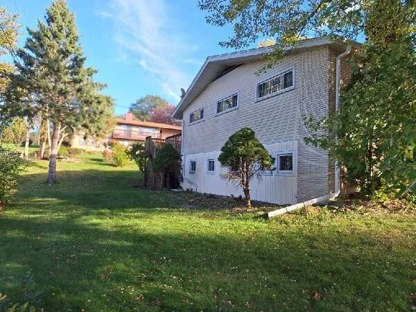 $269,900 | 729 South Washington Avenue, Viroqua, WI 54665