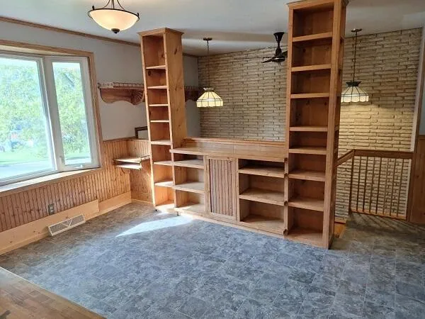 $269,900 | 729 South Washington Avenue, Viroqua, WI 54665