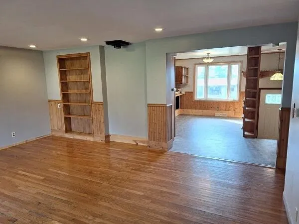 $269,900 | 729 South Washington Avenue, Viroqua, WI 54665