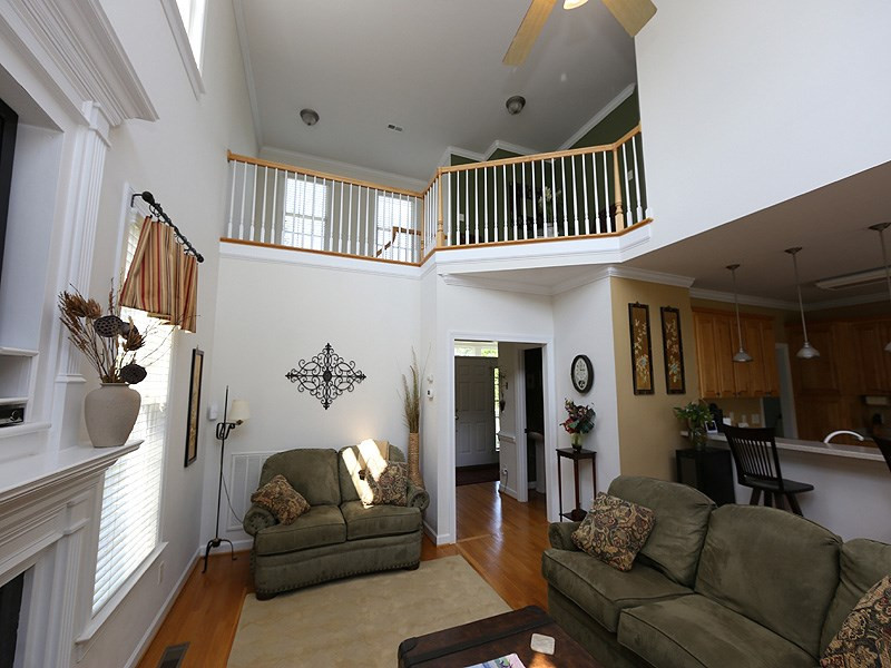 3308 La Costa Way Raleigh, NC 27610 - Photo 6 of 25 Family Room