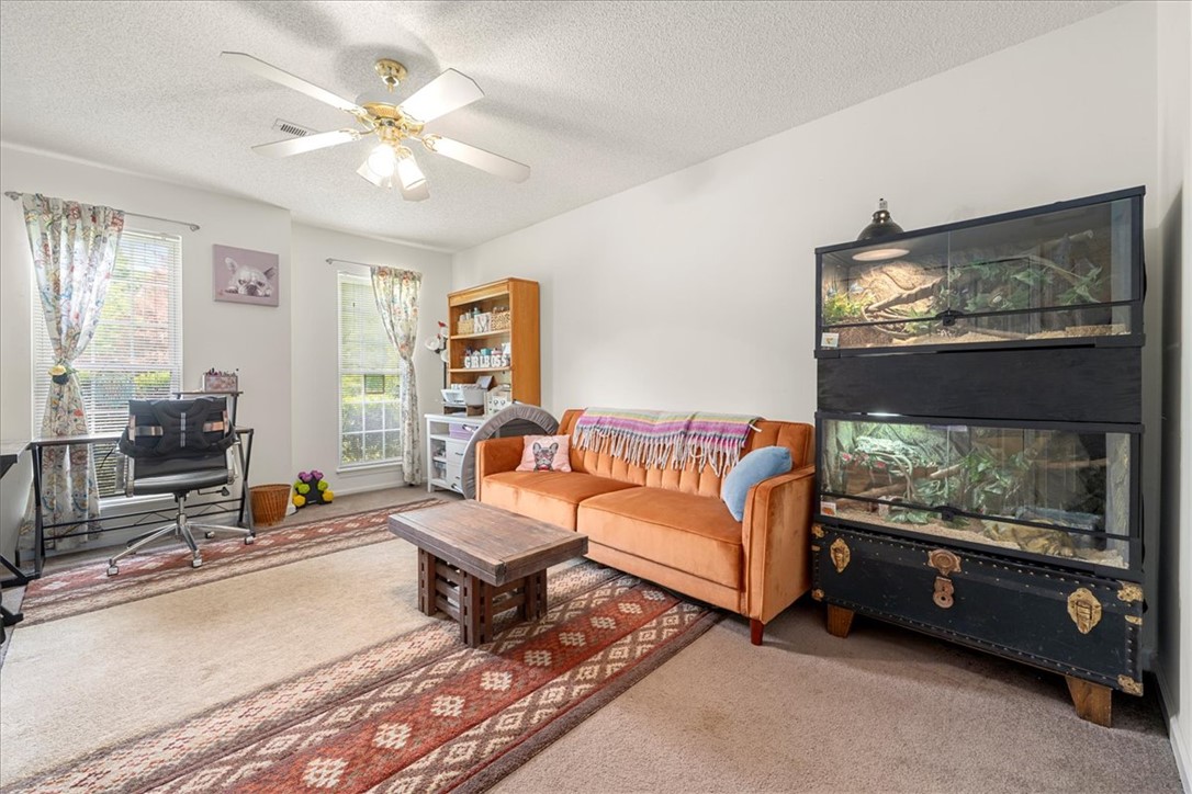 405 Whispering Lane Seneca, SC 29672 - Photo 20 of 38