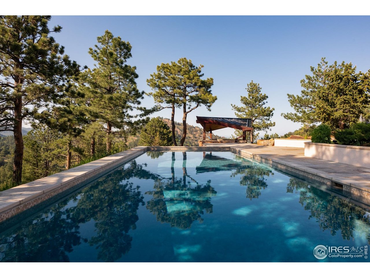 1530 Timber Lane Boulder, CO 80304 - Photo 6 of 50 a view of a backyard of the house