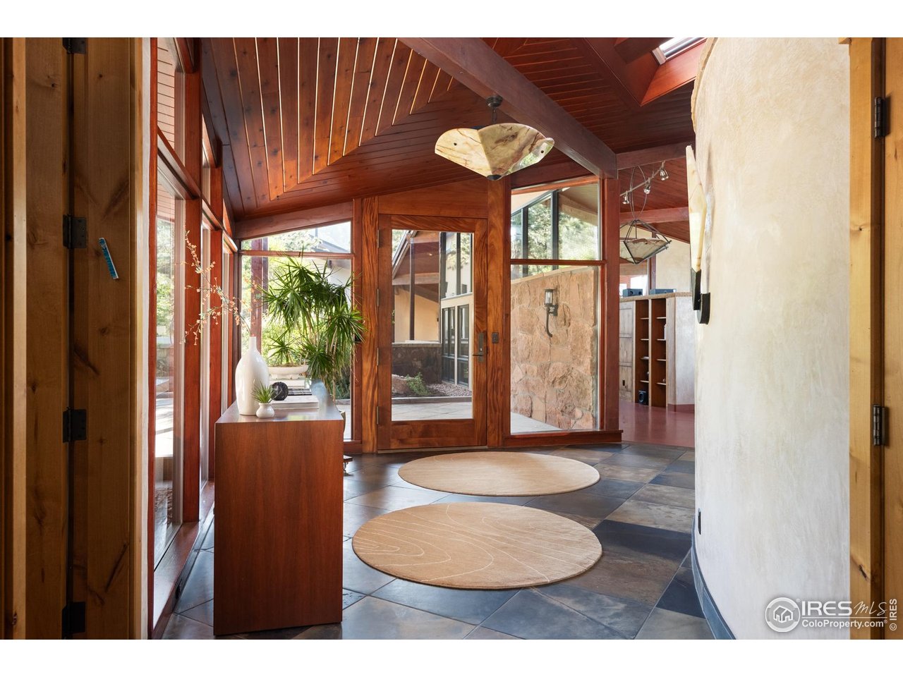 1530 Timber Lane Boulder, CO 80304 - Photo 10 of 50 a view of a livingroom with furniture and window