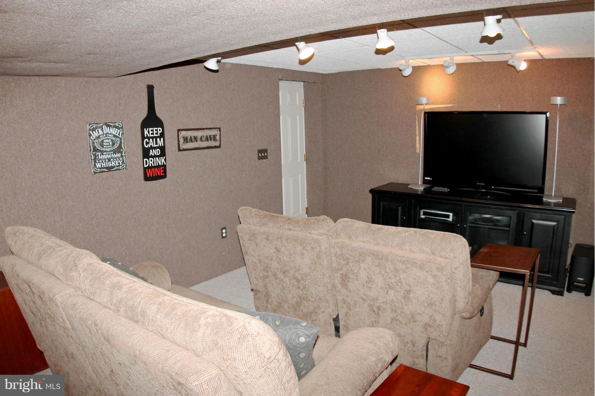 8406 High Ridge Road Ellicott City, MD 21043 - Photo 22 of 30 Basement