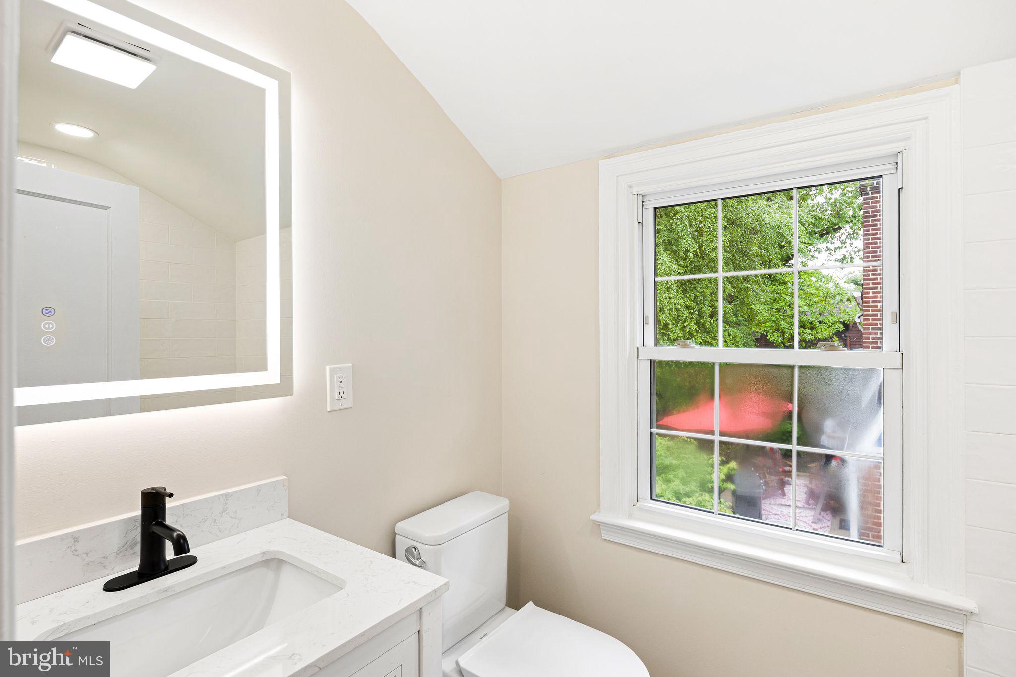 776 Brooke Road Glenside, PA 19038 - Photo 25 of 37