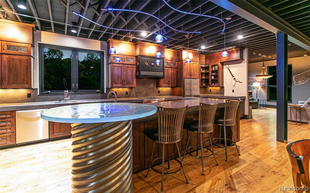 630 Walker Road Leonard, MI 48367 - Photo 6 of 40 Gallery Image 6