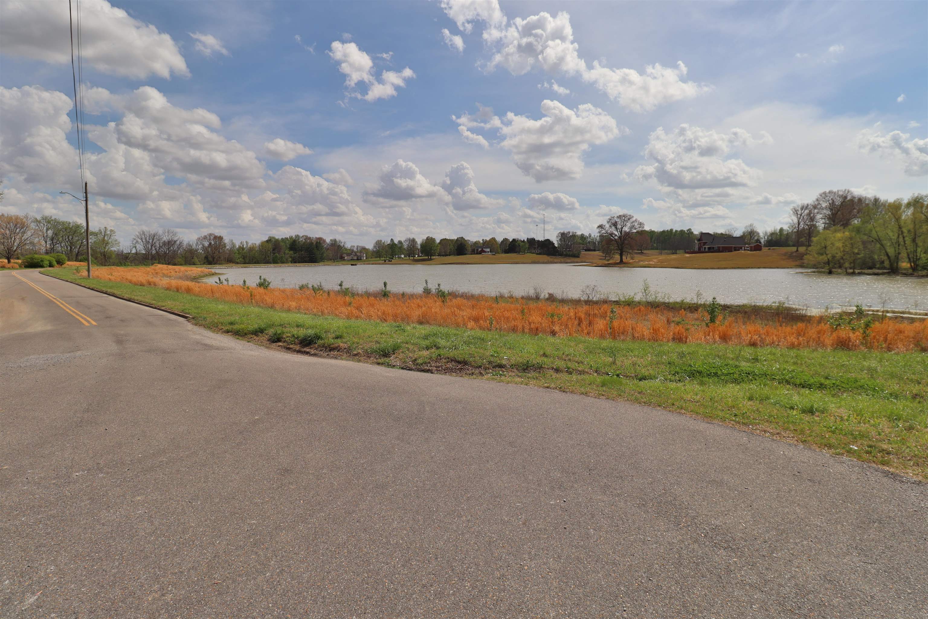 0 Hunters Trace Drive Ripley, TN 38063 - Photo 32 of 33 a view of lake and mountain
