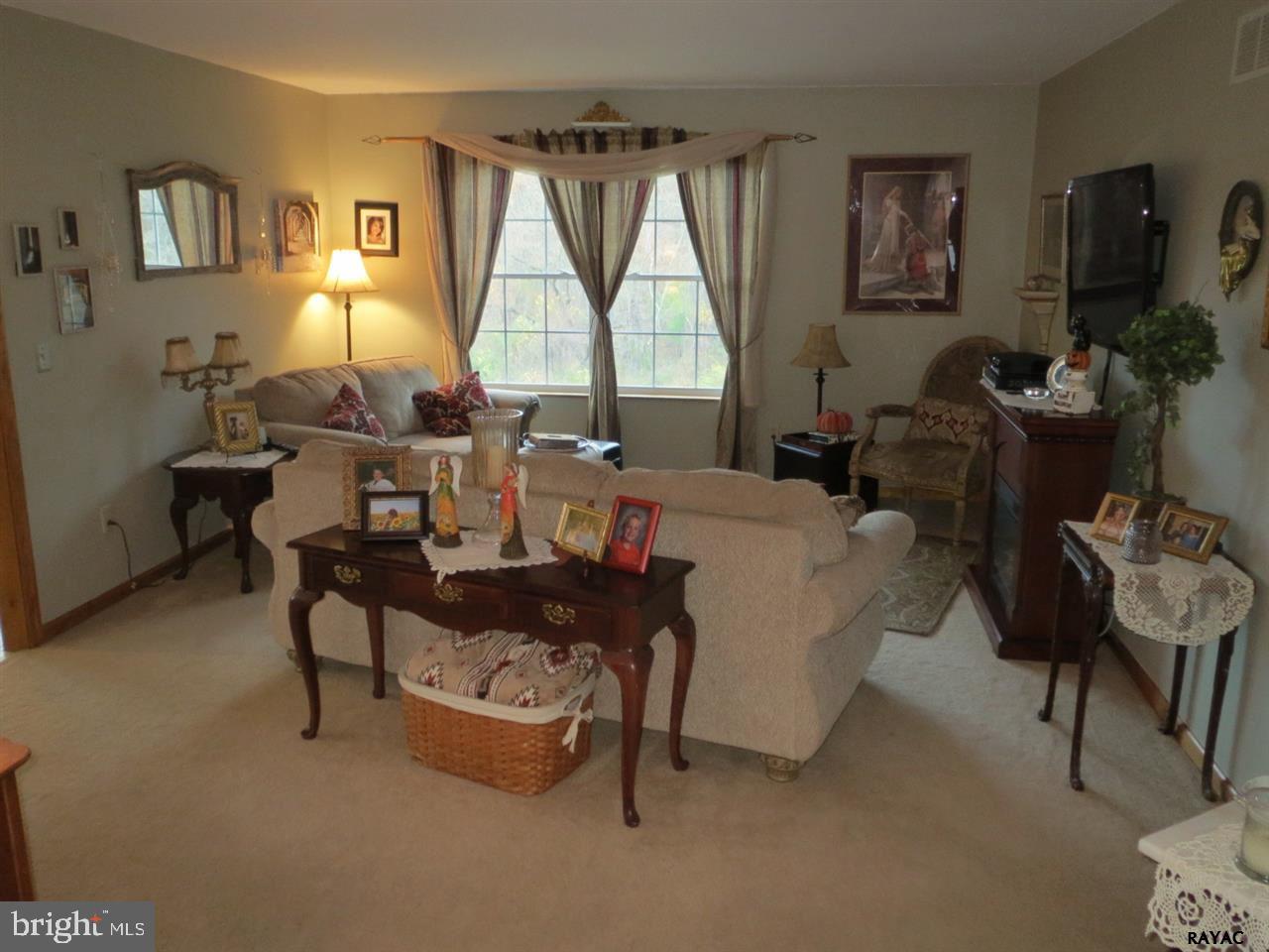 469 Garvine Mill Road Fawn Grove, PA 17321 - Photo 11 of 35 Gallery Image 11