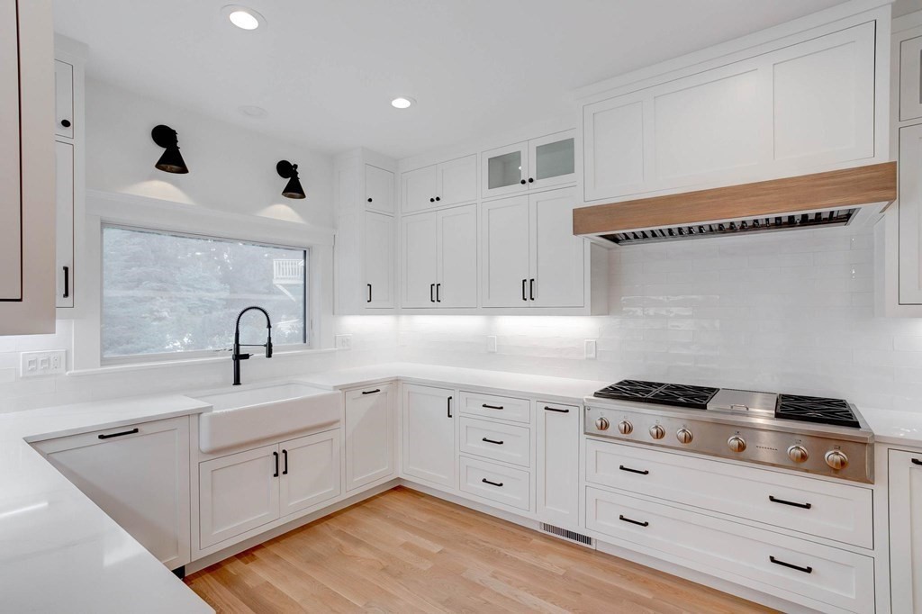 18 Susan Drive Reading, MA 01867 - Photo 16 of 42