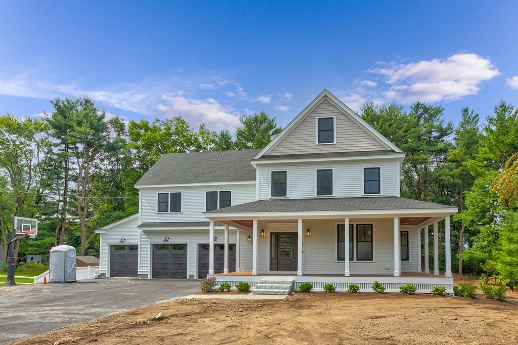 18 Susan Drive Reading, MA 01867 - Photo 2 of 42