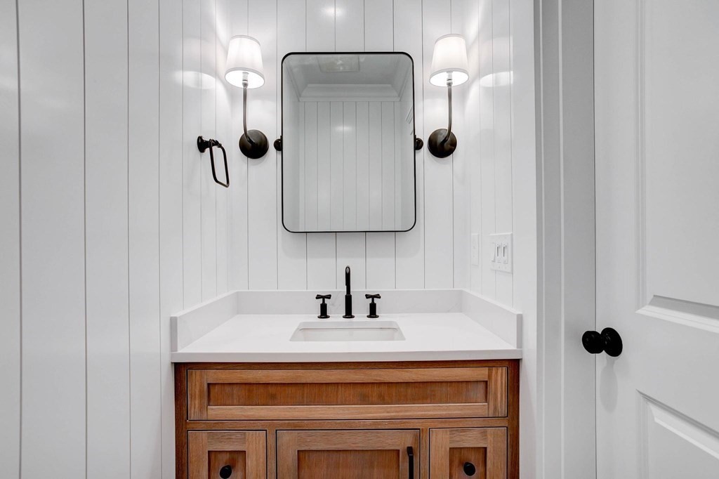 18 Susan Drive Reading, MA 01867 - Photo 27 of 42