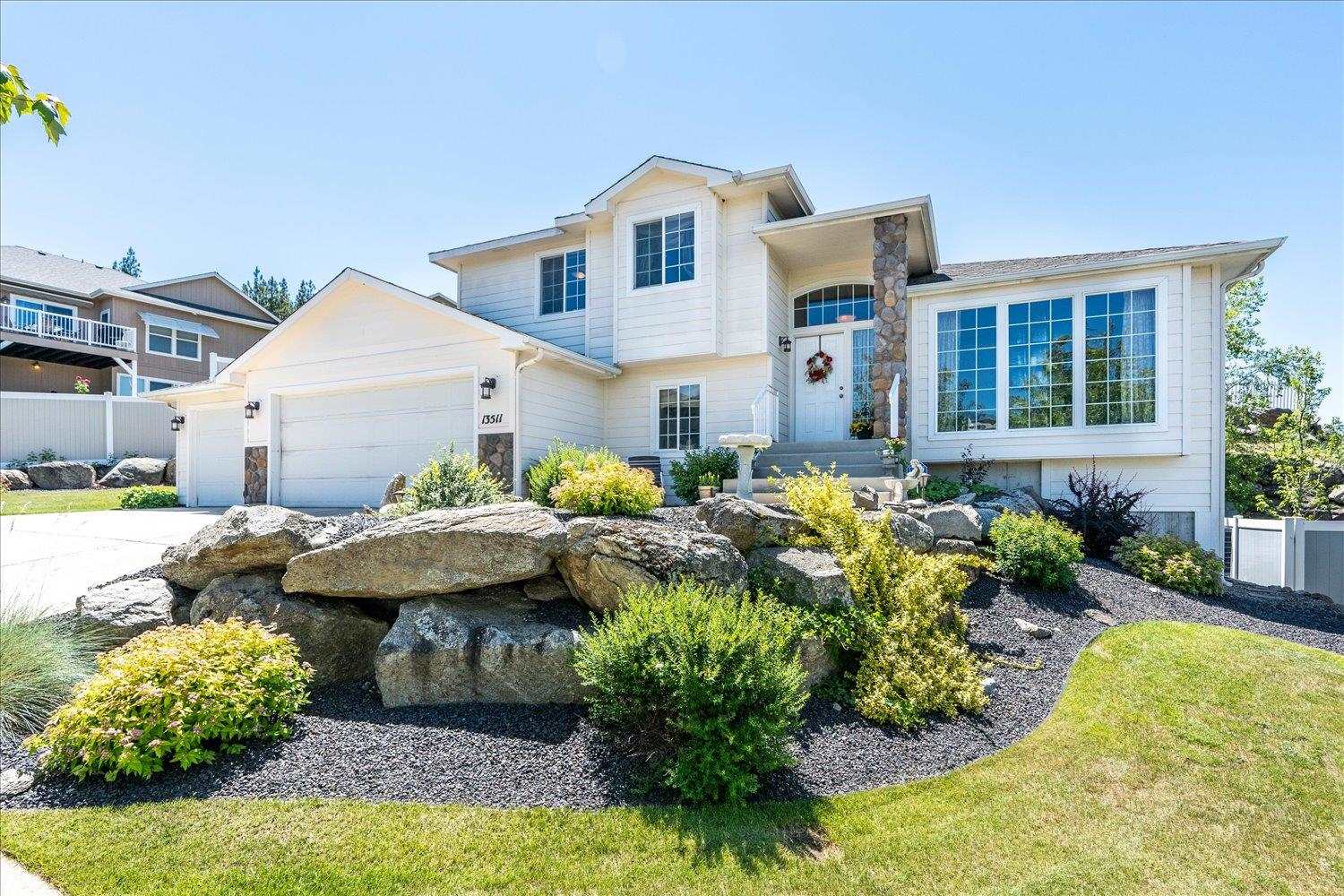 13511 North Addison Street Spokane, WA 99208 - Photo 1 of 36