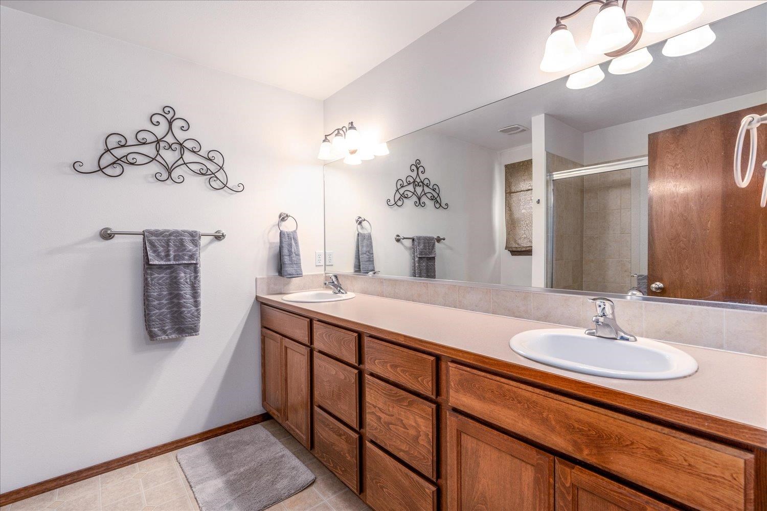 13511 North Addison Street Spokane, WA 99208 - Photo 14 of 36