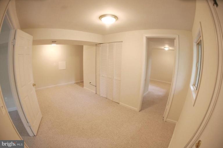 6802 Rolling Road Springfield, VA 22152 - Photo 22 of 28 Other #4