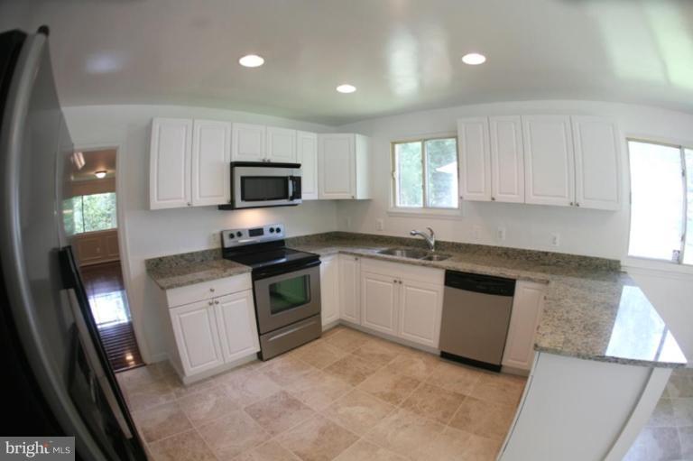 6802 Rolling Road Springfield, VA 22152 - Photo 5 of 28 Other #1