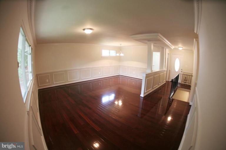 6802 Rolling Road Springfield, VA 22152 - Photo 9 of 28 Living Room #2