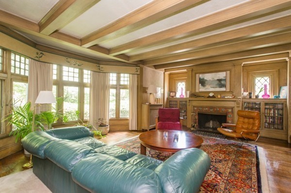 9 Salisbury Road Brookline, MA 02445 - Photo 7 of 25