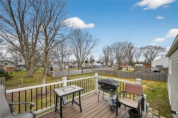 $339,900 | 6234 Wynmoor Drive, Cicero, NY 13039