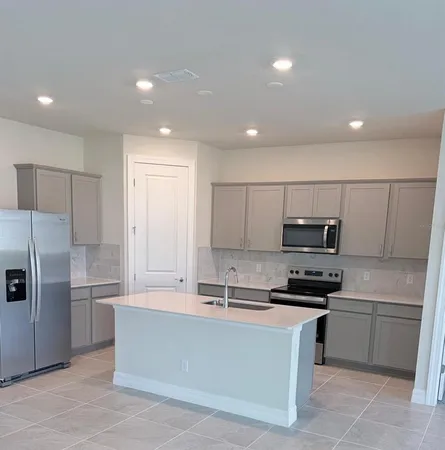 $2,300 | 1526 Timber Leaf Road, St. Cloud, FL 34771