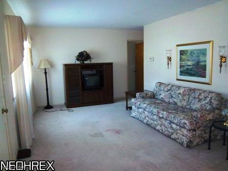2391 Samira Road Stow, OH 44224 - Photo 5 of 17