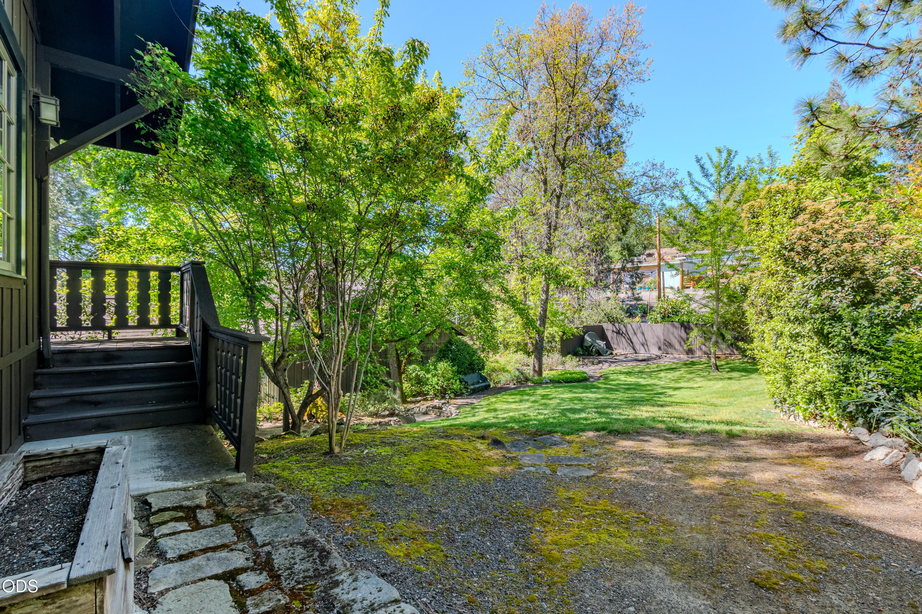 2569 Old Stage Road Medford, OR 97502 - Photo 81 of 83 Gallery Image 81