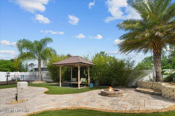 $1,130,000 | 9835 Southwest 80th Place, Hampton, FL 32044