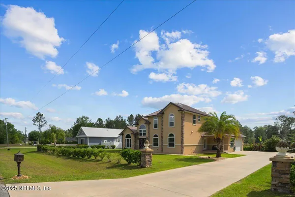 $1,130,000 | 9835 Southwest 80th Place, Hampton, FL 32044