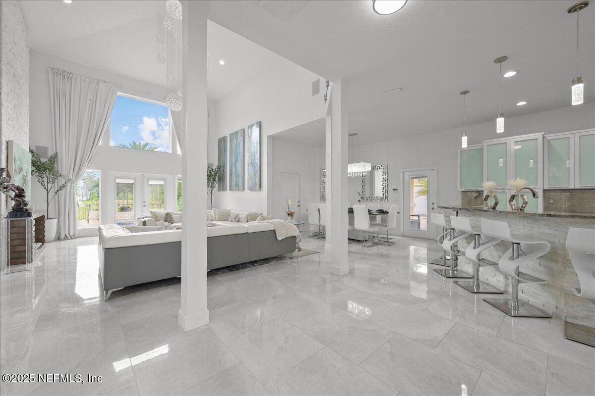 9835 Southwest 80th Place Hampton, FL 32044 - Photo 23 of 75 23-JWLeeMedia2504107228