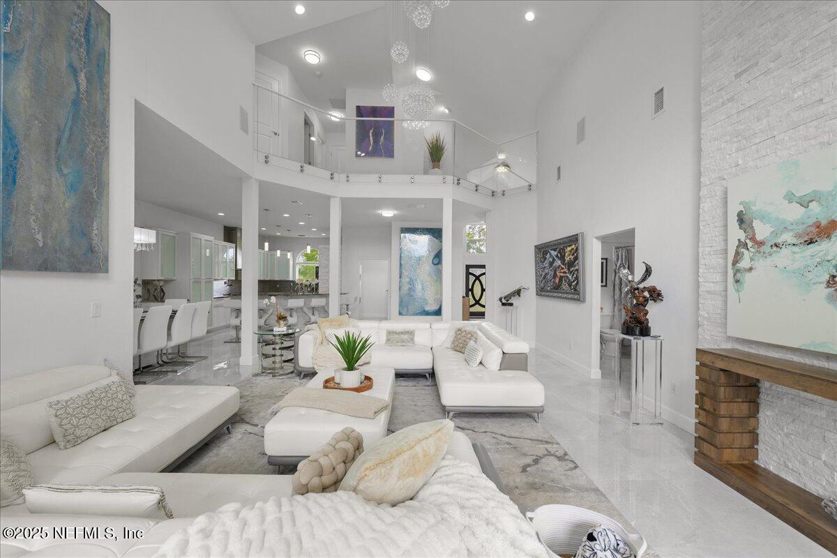 9835 Southwest 80th Place Hampton, FL 32044 - Photo 27 of 75 27-JWLeeMedia2504107240