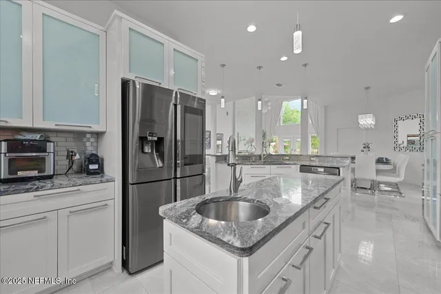 $1,230,000 | 9835 Southwest 80th Place, Hampton, FL 32044