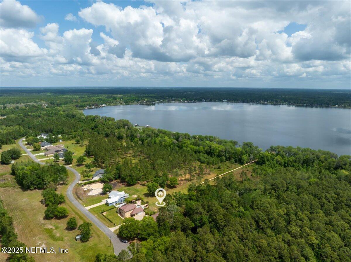 9835 Southwest 80th Place Hampton, FL 32044 - Photo 70 of 75 70-JWLeeMediaAerial2504103253-HDR
