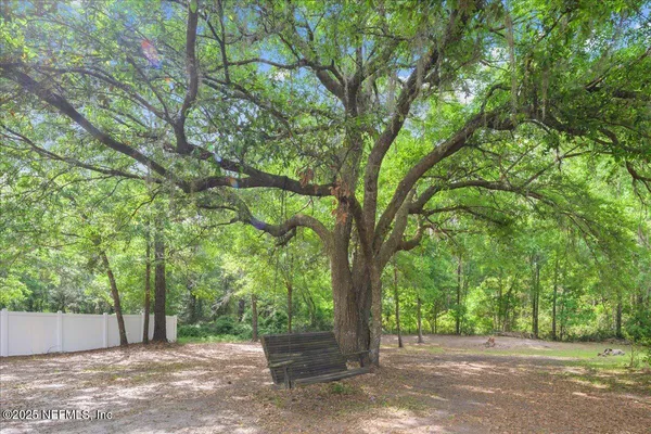 $1,130,000 | 9835 Southwest 80th Place, Hampton, FL 32044