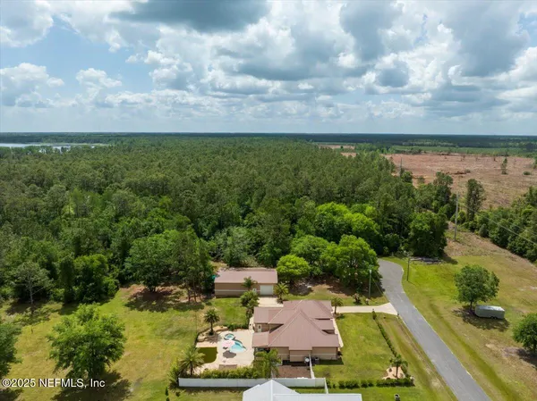 $1,130,000 | 9835 Southwest 80th Place, Hampton, FL 32044
