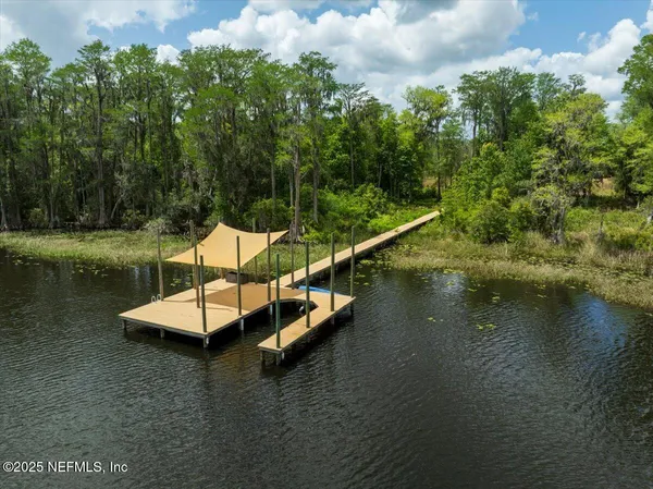 $1,130,000 | 9835 Southwest 80th Place, Hampton, FL 32044