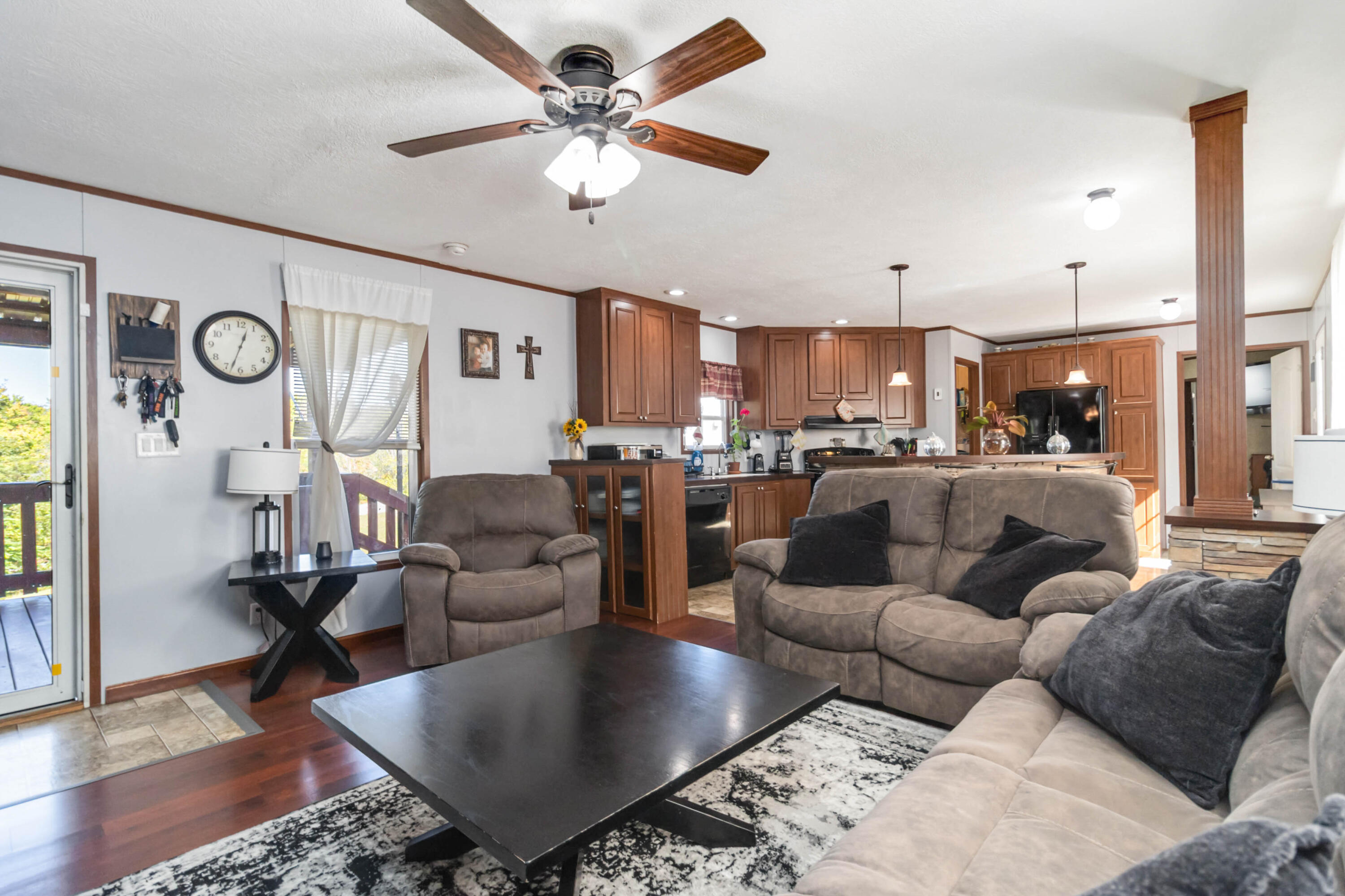 2682 Dreyfus Road Waco, KY 40385 - Photo 14 of 37 010
