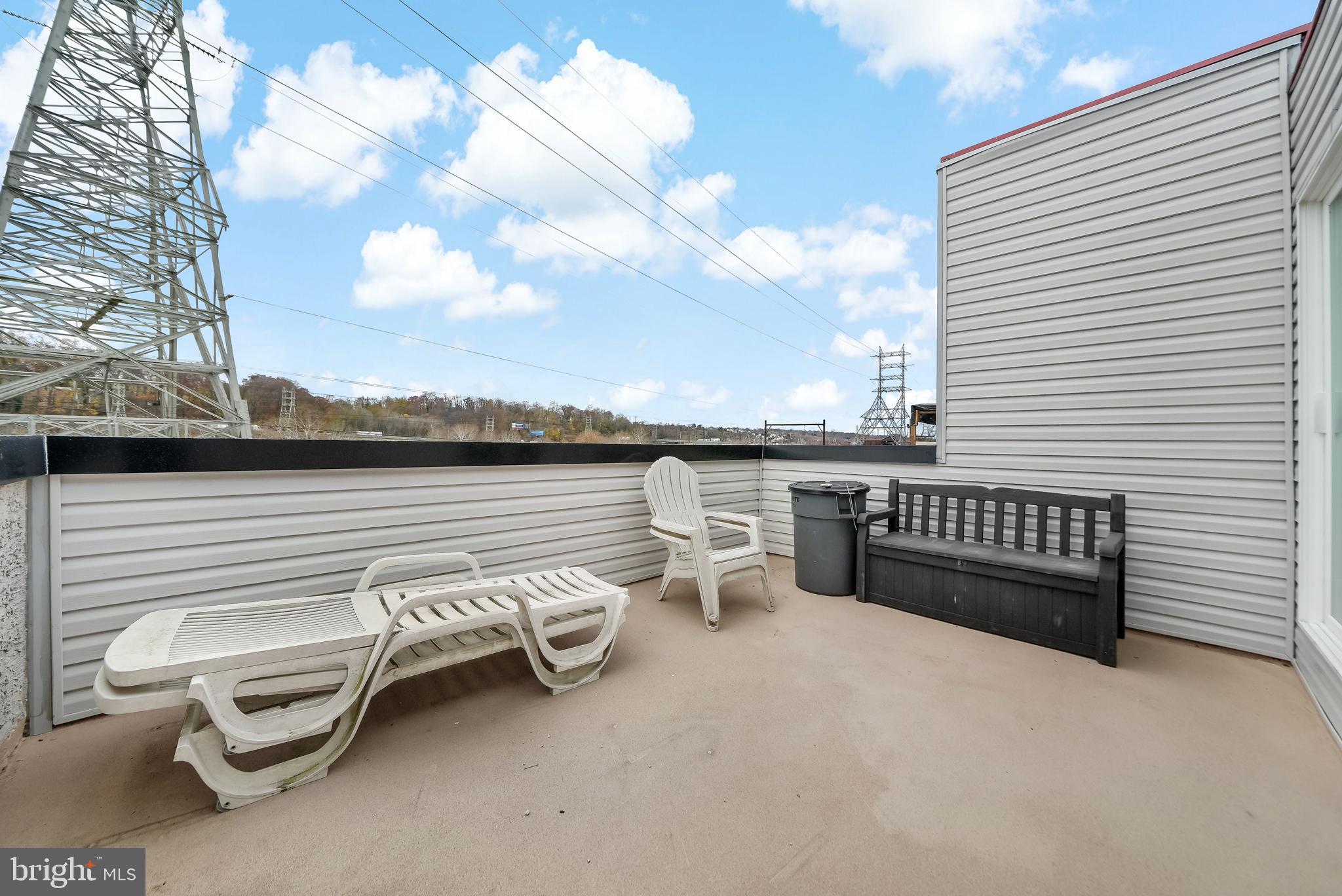 4041 Cresson Street Philadelphia, PA 19127 - Photo 28 of 32 a view of a terrace with sitting area
