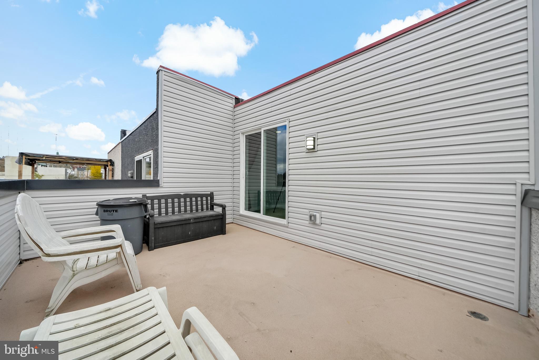 4041 Cresson Street Philadelphia, PA 19127 - Photo 30 of 32 a view of a balcony with chairs